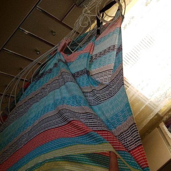 26/28 Multi Color Long Sleeve dress - Picture 5 of 8